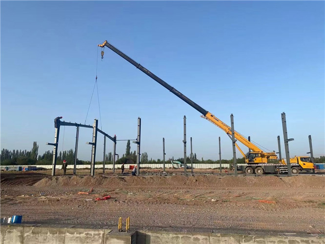 万宁市夜间、节假日作业是否有加价？加价比例多少？